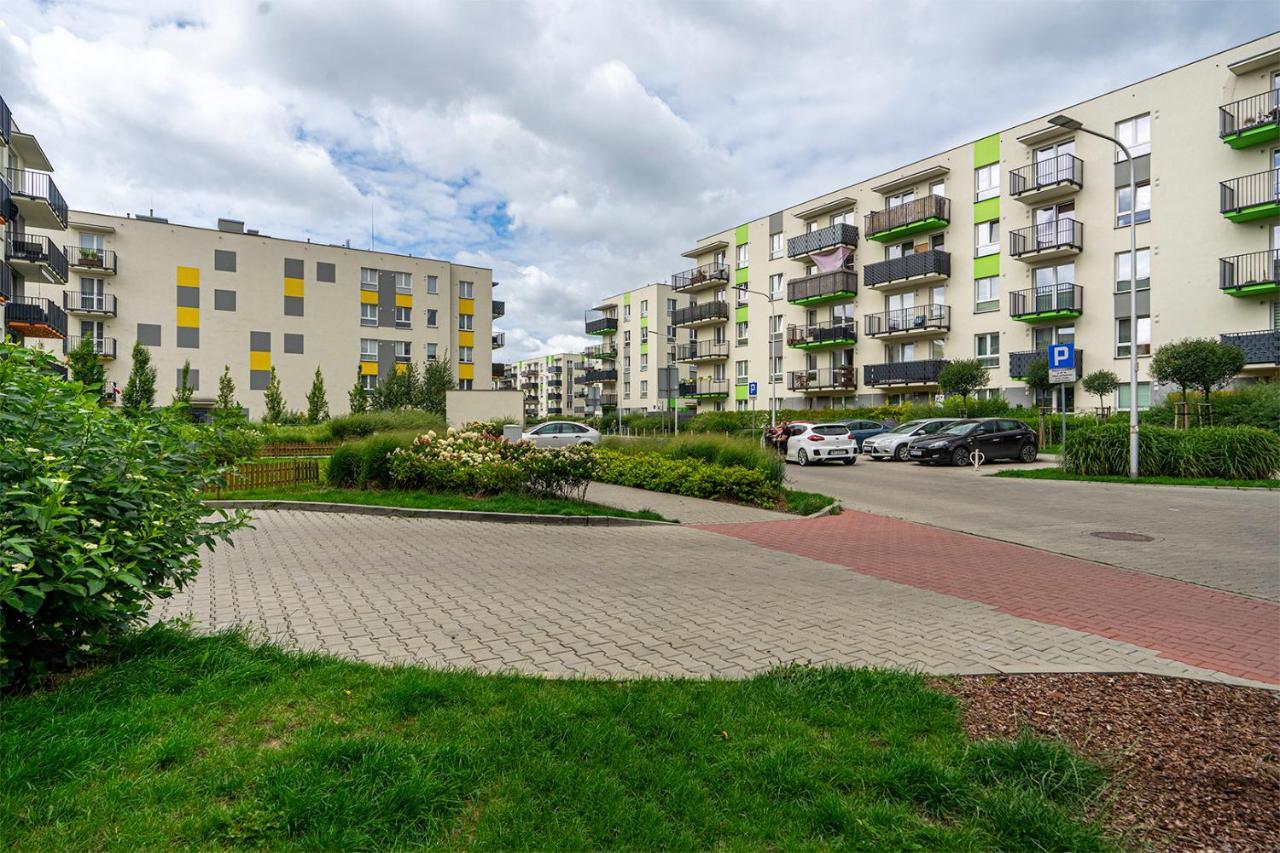Wlochy Klinkierowa Comfort Apartment Varsóvia Exterior foto